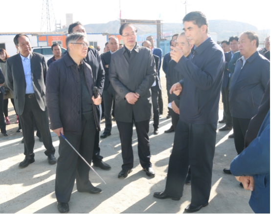 省委副書記、省長王建軍等領導一行視察海東工業(yè)園區(qū)臨空綜合經(jīng)濟園