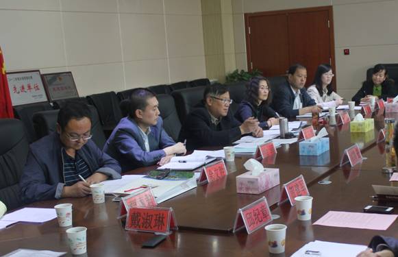 協(xié)調(diào)對(duì)接，有序推進(jìn)保稅物流中心項(xiàng)目建設(shè)