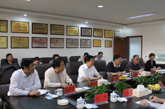 省委常委、副省長駱玉林實地考察物產(chǎn)集團“雙百”行動重點項目